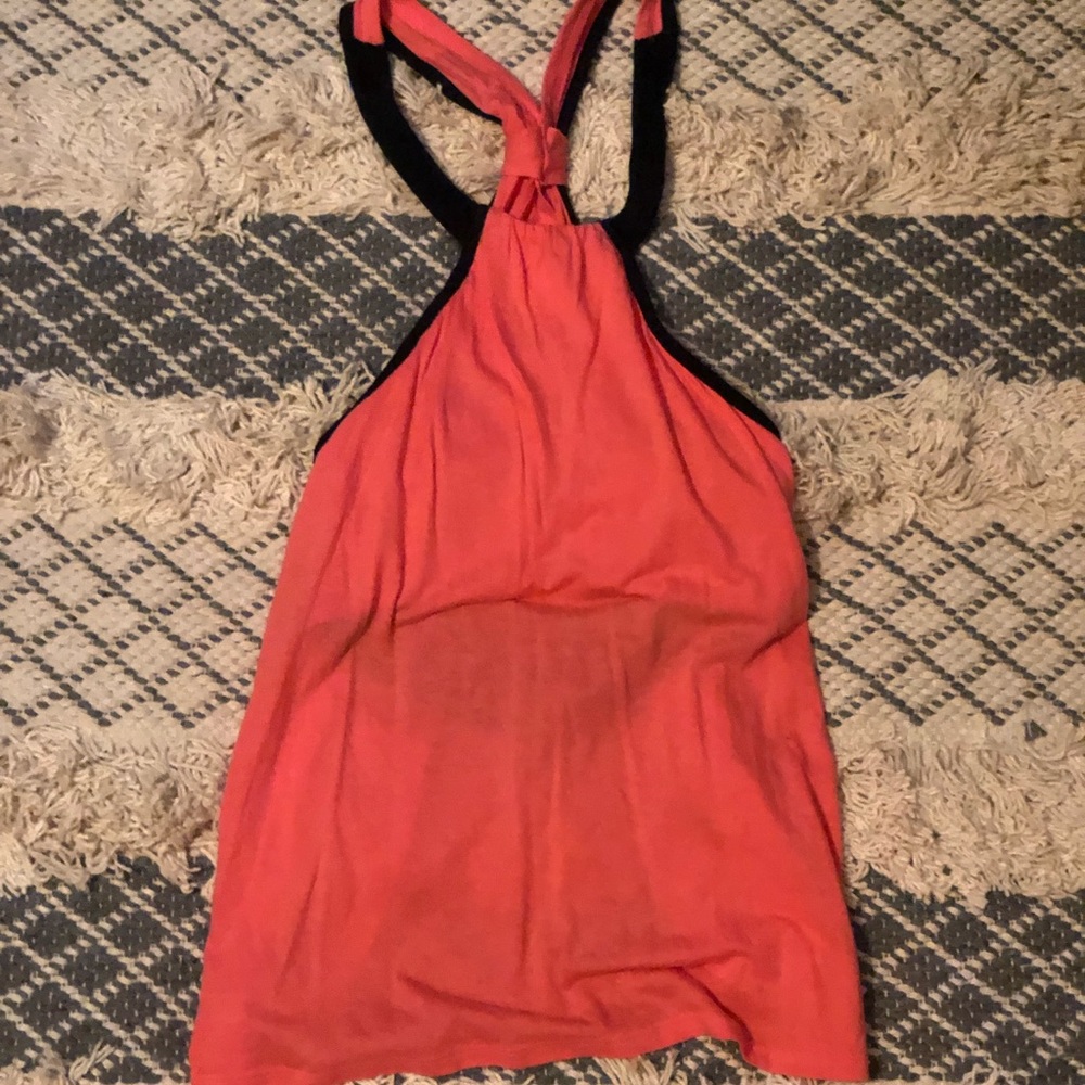 VS Tank - Picture 1 of 4